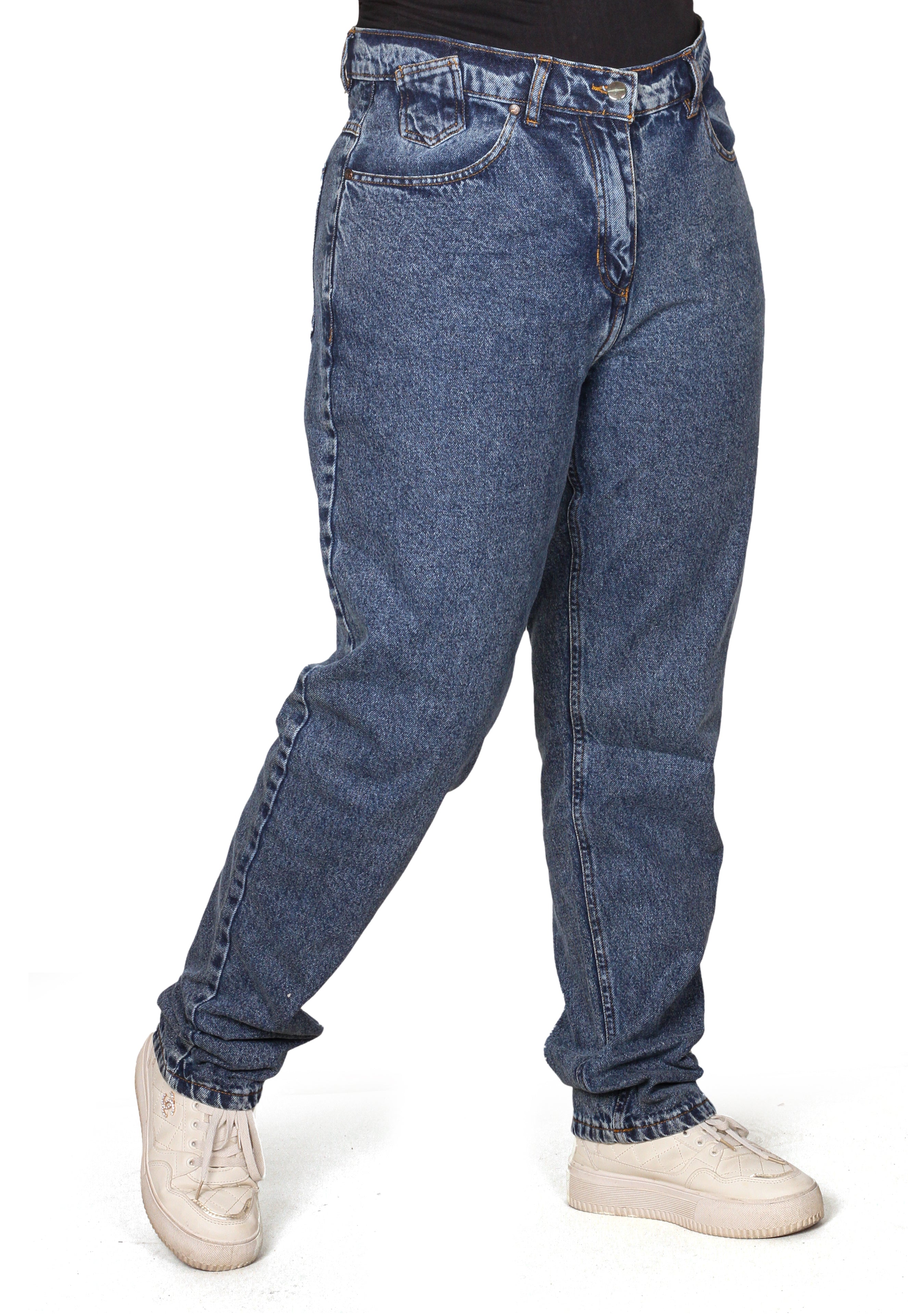 Vintage Acid-Wash Mom Jeans with Star Detail